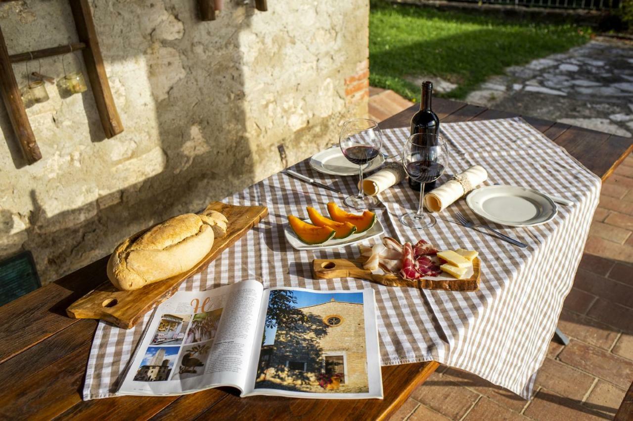 Vila La Coppa Asciano Exteriér fotografie